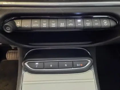 Photo 13 Fiat 600  1.2 Hybrid Turbo 145ch La Prima eDCT6