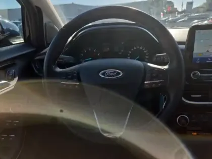 Photo 10 Ford Puma  1.0 Flexifuel 125ch S&S mHEV Titanium