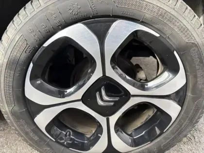 Photo 8 Citroën C3 Aircross  BlueHDi 120 ch S&S Shine EAT6 E6.d-TEMP