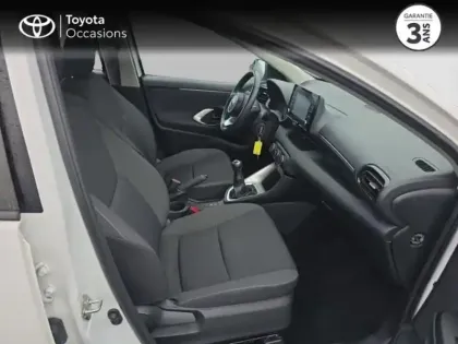 Photo 5 Toyota Yaris  70 VVT-i Dynamic 5p MY22