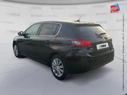 Photo 7 Peugeot 308  1.5 BlueHDi 130ch S&S Allure Pack