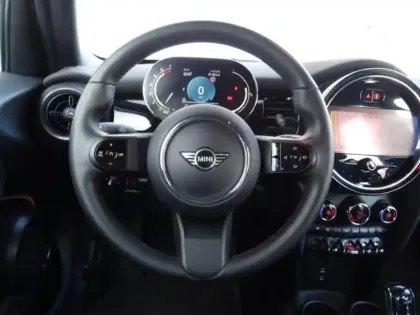 Photo 7 Mini Mini  5 Portes Cooper 136ch Edition Premium BVA7