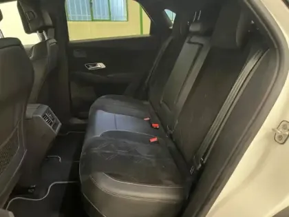 Photo 8 DS DS 7  E-TENSE 4x4 300ch Performance Line