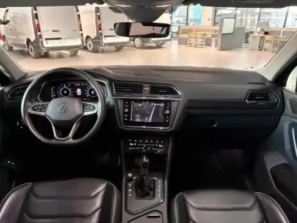 Photo 12 Volkswagen Tiguan  1.4 eHybrid 245ch Elegance Exclusive DSG6