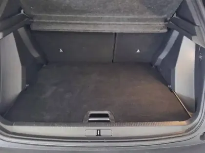 Photo 25 Peugeot 2008 Gén. II Ph1 NG Roadtrip 5