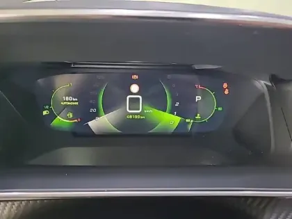 Photo 29 Peugeot 2008 Gén. II Ph1 NG Roadtrip 5