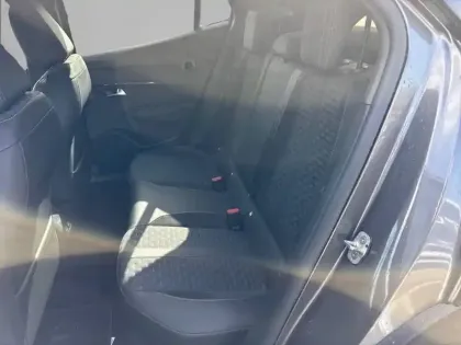 Photo 11 Peugeot 2008  PureTech 130 S&S EAT8