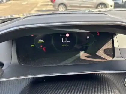 Photo 9 Peugeot 2008  PureTech 130 S&S EAT8