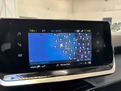 Photo 18 Peugeot 2008  Electrique 136 ch