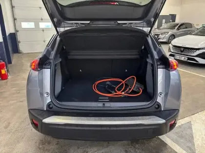 Photo 5 Peugeot 2008  Electrique 136 ch