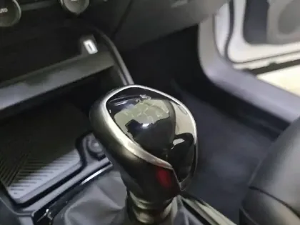 Photo 44 Citroën C4 Gén. III Ph1 Feel Pack 5