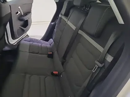 Photo 11 Citroën C4  PureTech 130 S&S BVM6