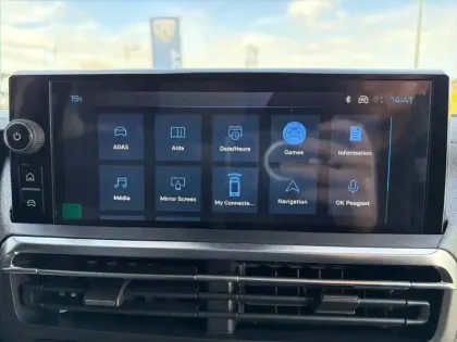 Photo 39 Peugeot Expert  FGN M DIESEL 150 CH AUTOMATIQUE