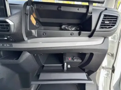 Photo 42 Peugeot Expert  FGN M DIESEL 150 CH AUTOMATIQUE