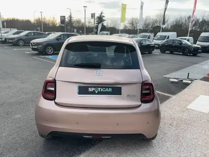 Photo 7 Fiat 500  e 95 ch