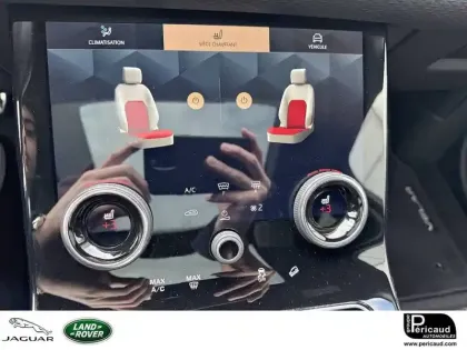 Photo 12 Land rover Range Rover  Velar 2.0L P400e PHEV 404ch