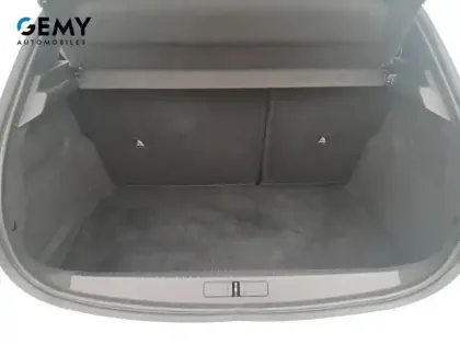 Photo 56 Peugeot 208  PureTech 75 S&S BVM5