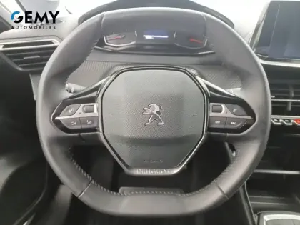 Photo 6 Peugeot 208  PureTech 75 S&S BVM5