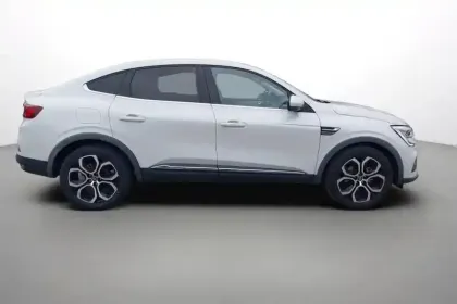 Photo 5 Renault Arkana  E-Tech 145 - 21B