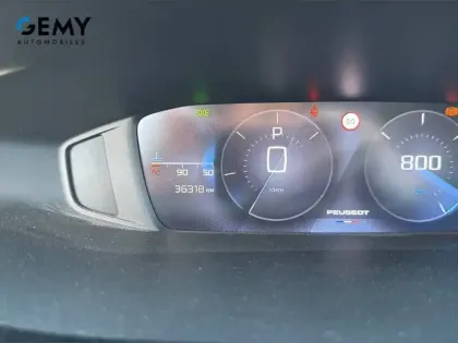 Photo 18 Peugeot 308  SW BlueHDi 130ch S&S EAT8