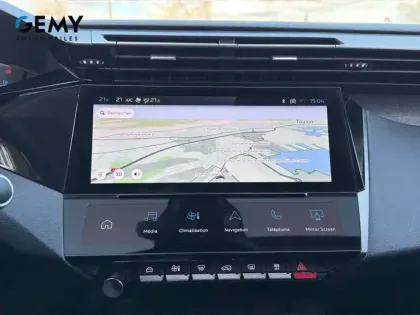 Photo 35 Peugeot 308  SW BlueHDi 130ch S&S EAT8