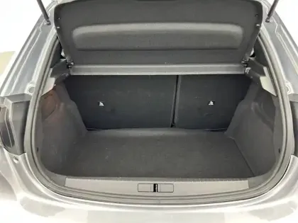 Photo 5 Peugeot 208  Hybrid 100 e-DCS6