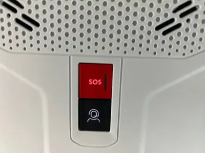 Photo 22 Peugeot 208  Hybrid 100 e-DCS6