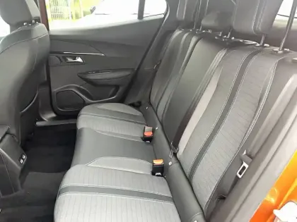 Photo 15 Peugeot 2008 Gén. II Ph1 NG Allure Business 5