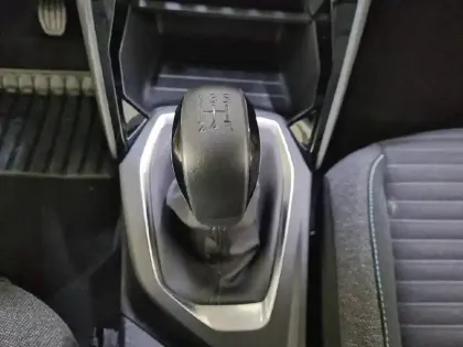 Photo 33 Peugeot 208 Gén. II Ph1 NG Style 5