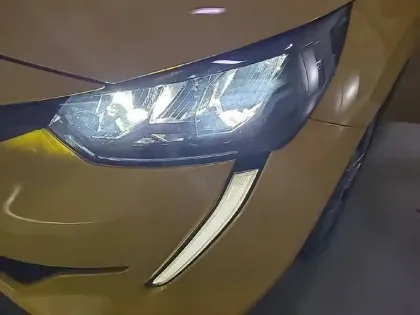Photo 64 Peugeot 208  PureTech 75 S&S BVM5
