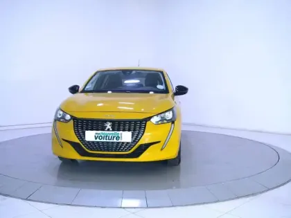 Photo 79 Peugeot 208  PureTech 75 S&S BVM5