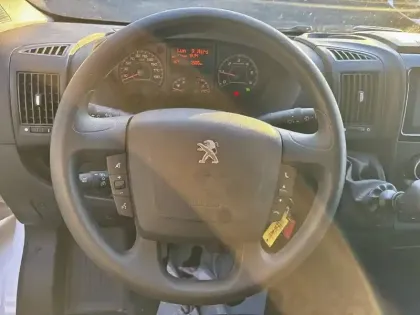 Photo 70 Peugeot Boxer  CC 3.5 T L3 MAXI BLUEHDI 165 S&S BVM6