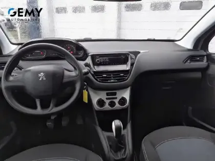 Photo 7 Peugeot 208  1.0 PureTech 68ch BVM5