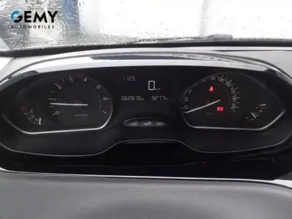 Photo 12 Peugeot 208  1.0 PureTech 68ch BVM5