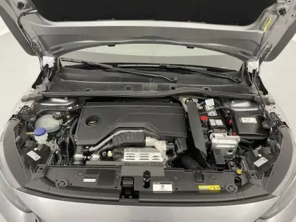 Photo 20 Peugeot 208  Hybrid 100 e-DCS6