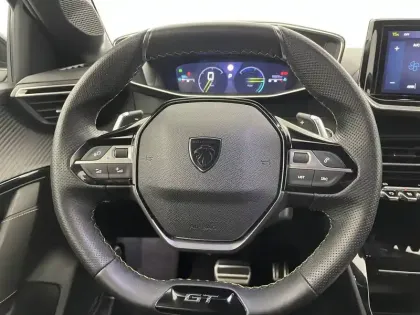 Photo 22 Peugeot 208  Hybrid 100 e-DCS6