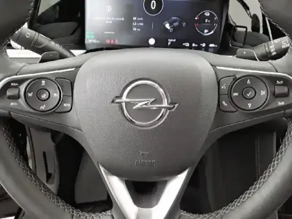 Photo 8 Opel Grandland  Hybrid 225 ch BVA8