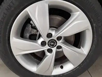 Photo 12 Opel Grandland  Hybrid 225 ch BVA8