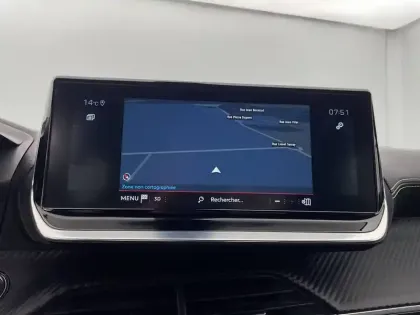 Photo 83 Peugeot 2008  PureTech 130 S&S BVM6