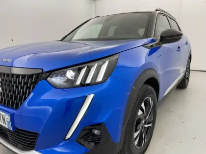 Photo 55 Peugeot 2008  PureTech 130 S&S BVM6