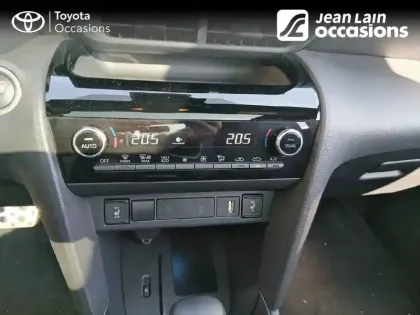 Photo 13 Toyota Yaris  Cross Hybride 116h 2WD