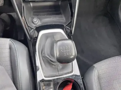 Photo 13 Peugeot 208  PureTech 100 S&S BVM6