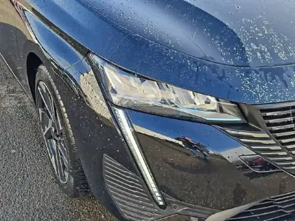 Photo 15 Peugeot 308  PureTech 130ch S&S BVM6