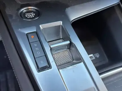 Photo 13 Peugeot 308  PHEV 180 e-EAT8