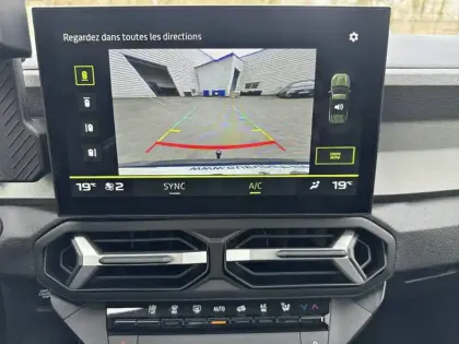 Photo 44 Dacia Bigster  Hybrid 155