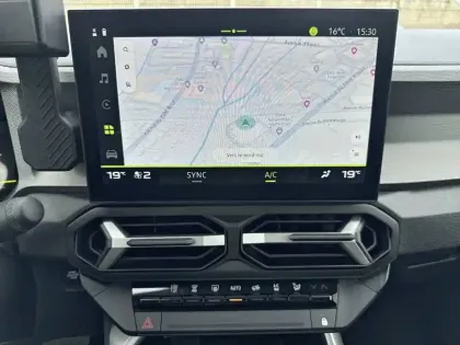 Photo 18 Dacia Bigster  Hybrid 155