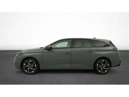 Photo 6 Peugeot 308  SW Hybrid 145 e-DCS6