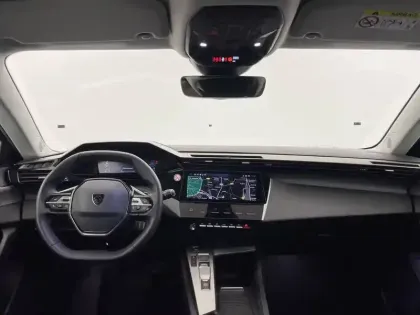 Photo 57 Peugeot 308  SW Hybrid 145 e-DCS6