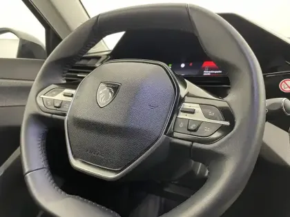 Photo 54 Peugeot 308  SW Hybrid 145 e-DCS6