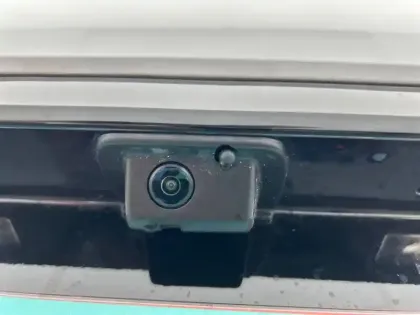 Photo 14 Peugeot 308  Hybrid 145 e-DCS6